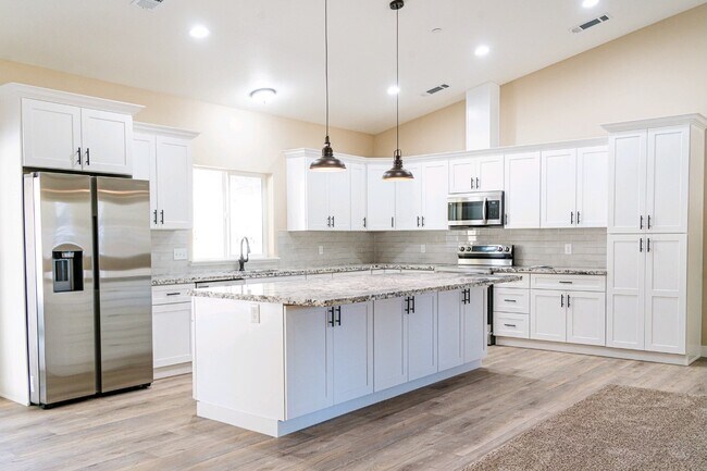 Foto del edificio - 40023 Woodsong Wy