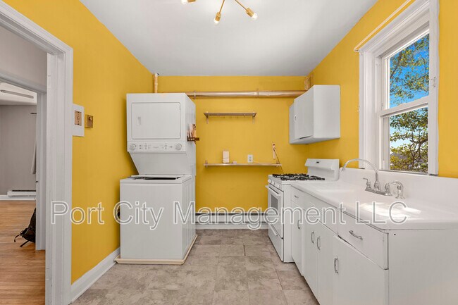 Foto del edificio - 3607 Bayonne Ave