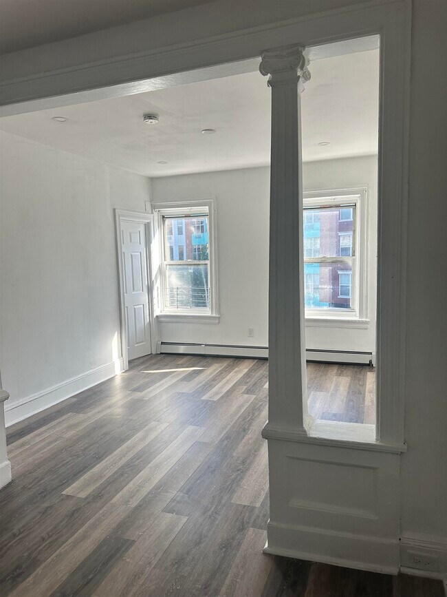 Foto del edificio - 340 2nd St