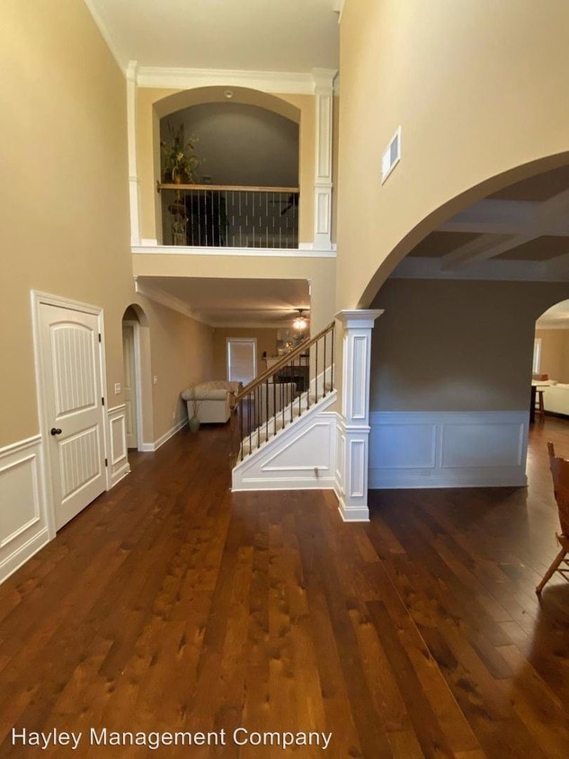 Building Photo - 5 br, 3.5 bath House - 3000 Stillwood Way