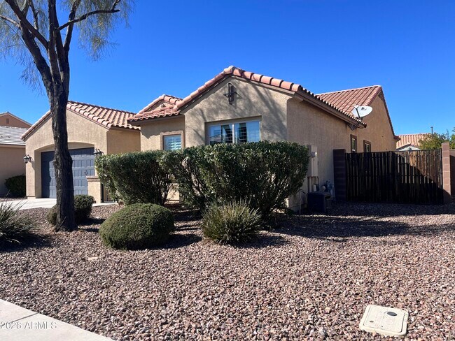 Foto del edificio - 2208 E Indian Wells Dr