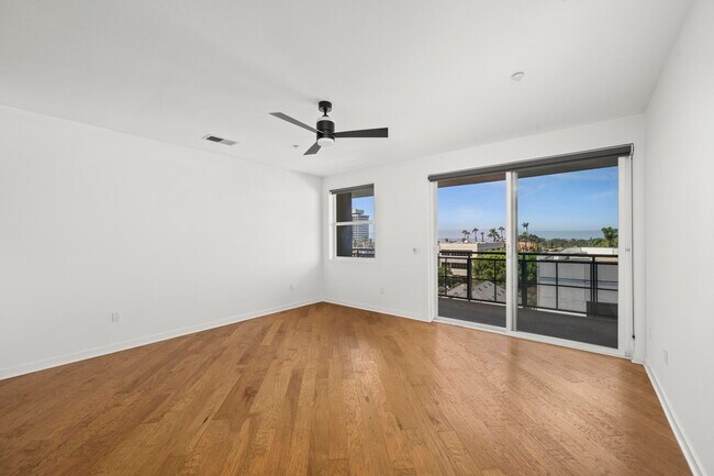 Foto del edificio - 3650 5th Ave