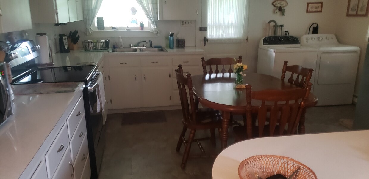 Primary Photo - 336 Clay Ave