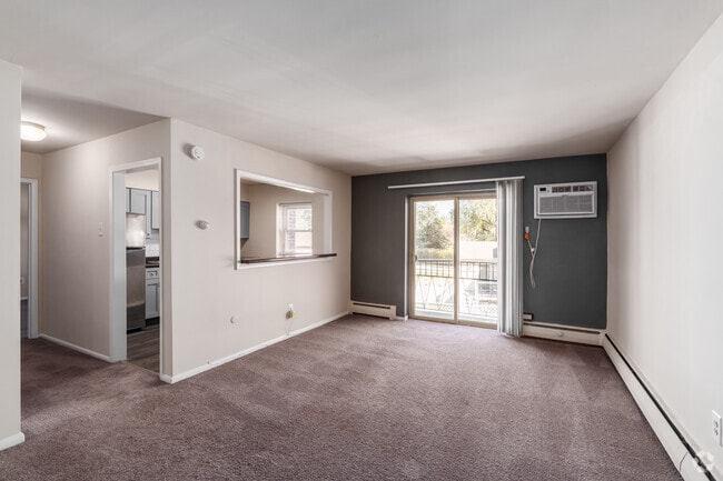 1BR, 1BA - 700SF - Living Room - Providence Manor Apartments