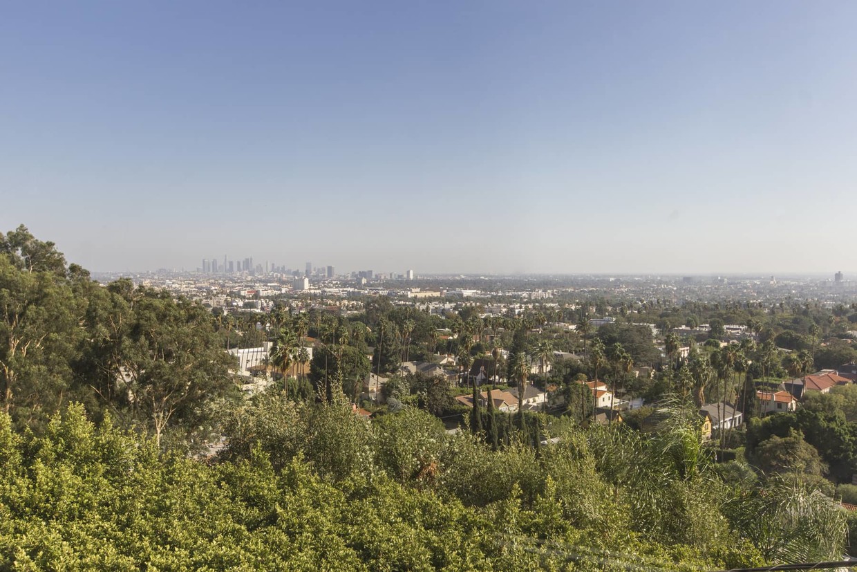 7866 Fareholm Dr, Los Angeles, Ca 90046 - Apartments In Los Angeles, Ca 