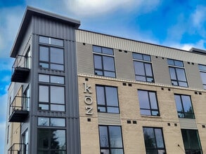 Building Photo - Koz on Bickford