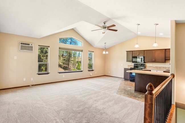 Building Photo - 11830 N Bedivere Dr