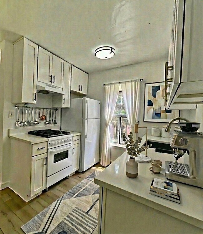 Foto del interior - 533 W. 75th Street