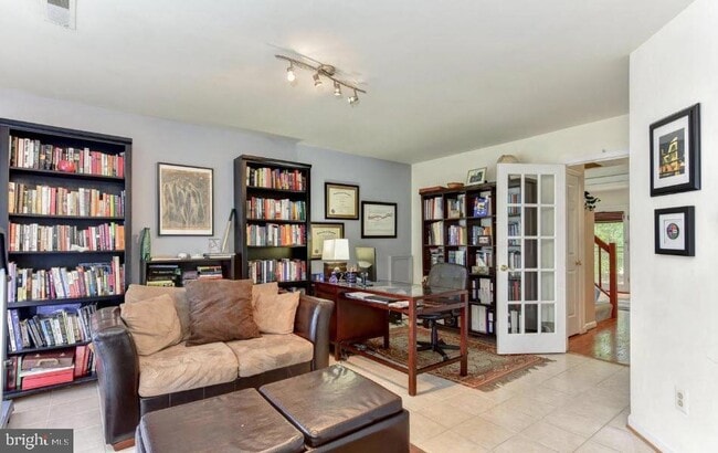 Foto del edificio - 4804 Heron Neck Ln