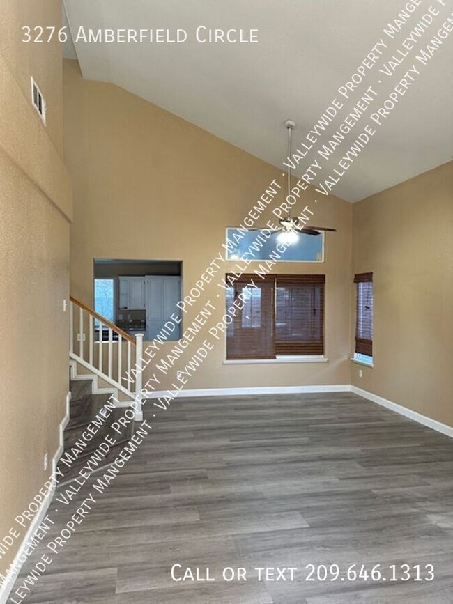 Foto del edificio - 3276 Amberfield Cir