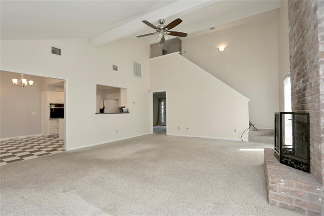Foto del edificio - 4243 Yupon Ridge Dr