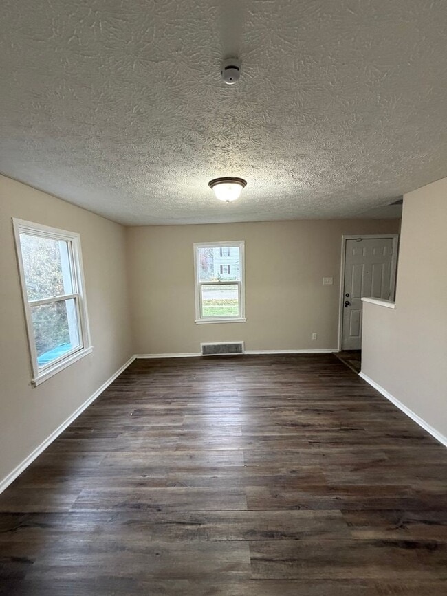 Foto del edificio - 852-852 S Central Dr