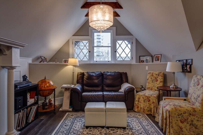 Photo du bâtiment - 41 Charlton Av W