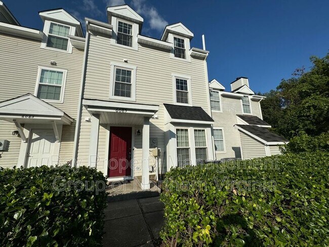 Building Photo - 6085 Netherton St