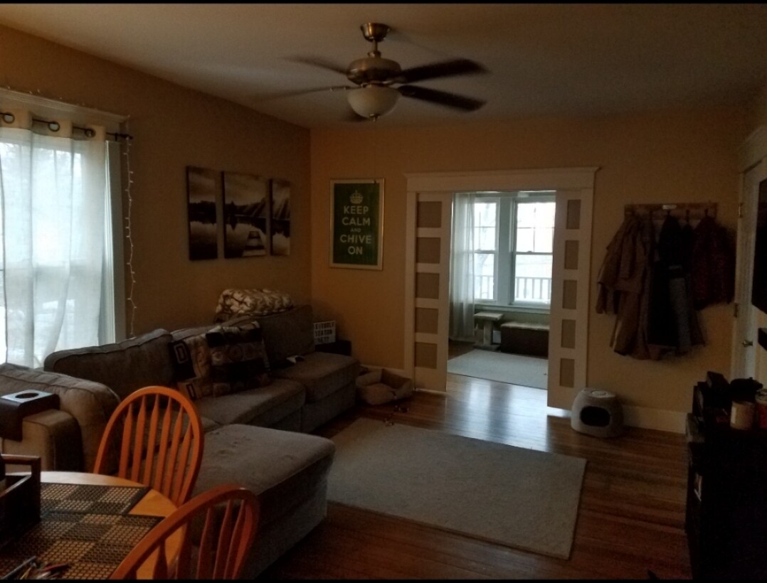 Livingroom - 53 Westminster Ave