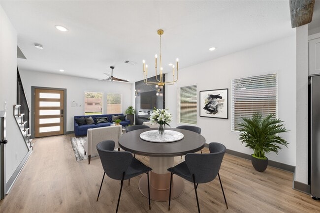 Foto del edificio - 6813 Parkhurst Dr