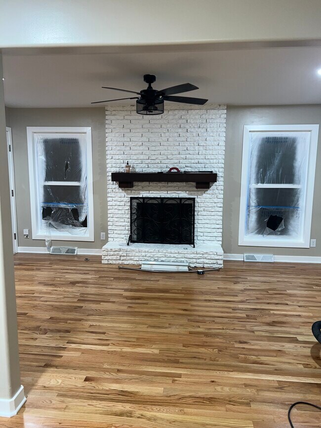 Building Photo - 12511 Jackson Ave