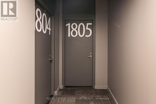 Building Photo - 170 Bayview Ave