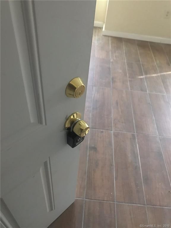 31 Wolcott St, Hartford, CT 06106 House Rental in Hartford, CT