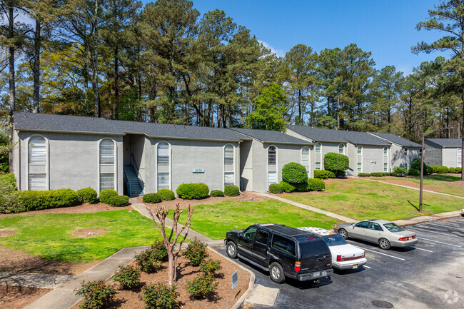 Building Photo - Windward Forest