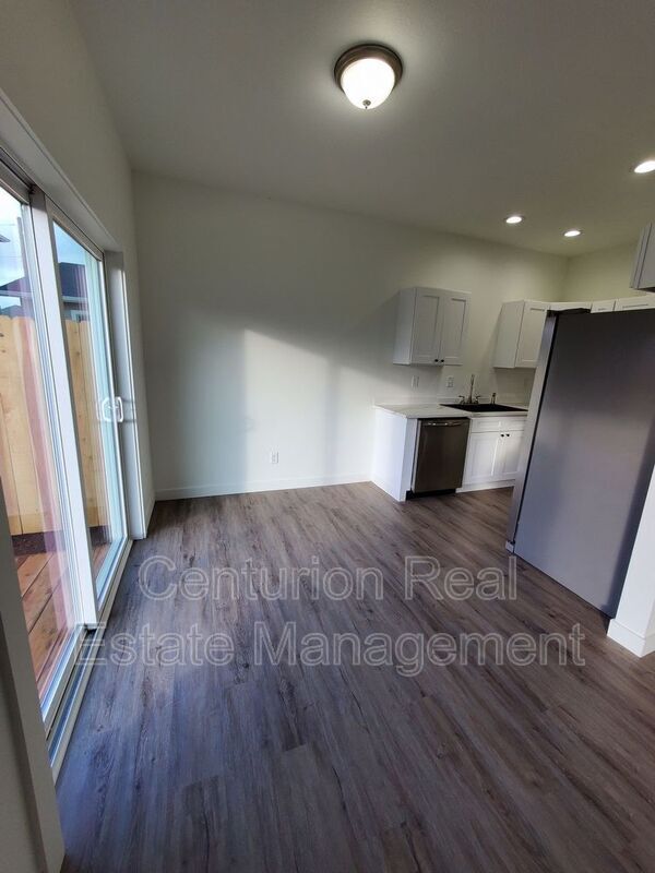 1928 SW Washington St, Albany, OR 97322 House Rental in Albany, OR