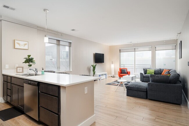 Foto del edificio - 515 E Market St