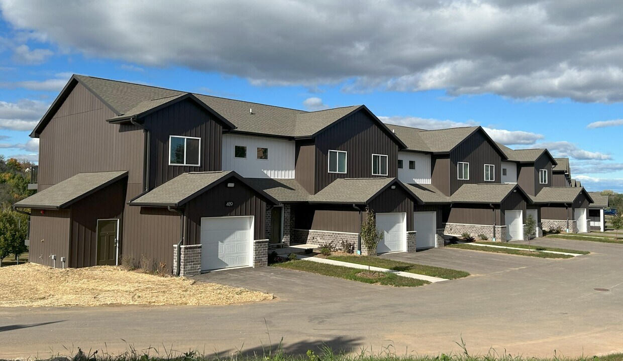 Alta Apartments Apartments in Howard, WI