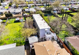 Building Photo - 2612 Connie Dr