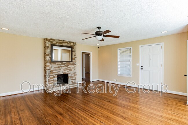 Foto del edificio - 5623 Warrior River Rd