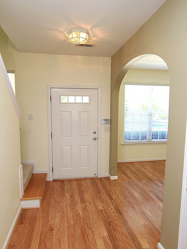 Foto del edificio - Spacious South Durham Townhouse!