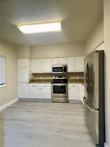 Building Photo - 2835 Keller Springs Rd