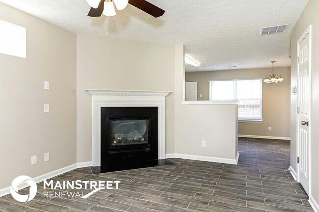 Foto del edificio - 340 Meadowridge Dr