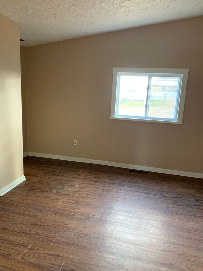 Foto del edificio - 1344 Lynn St