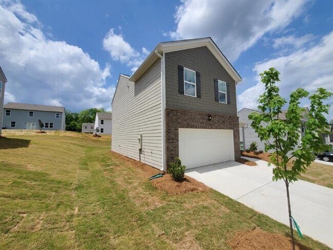 Building Photo - 277 Deer Run Dr