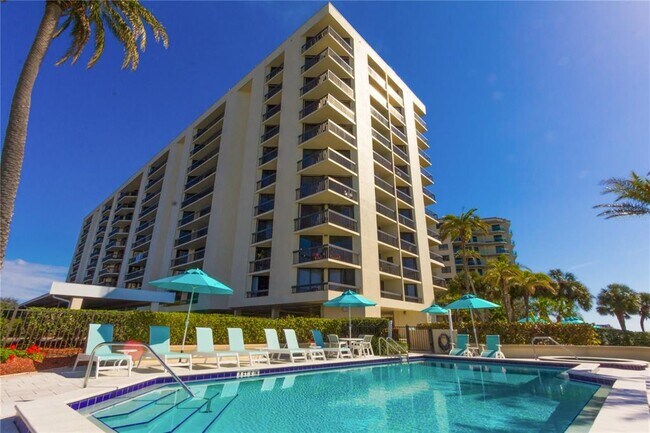Foto del edificio - 690 Island Way