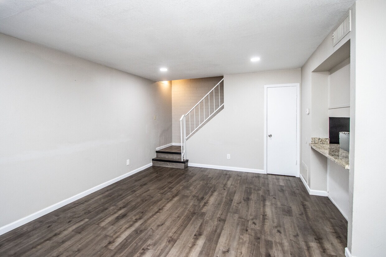 3943 W Reade Ave, Phoenix, AZ 85019 - Townhome Rentals in Phoenix AZ ...