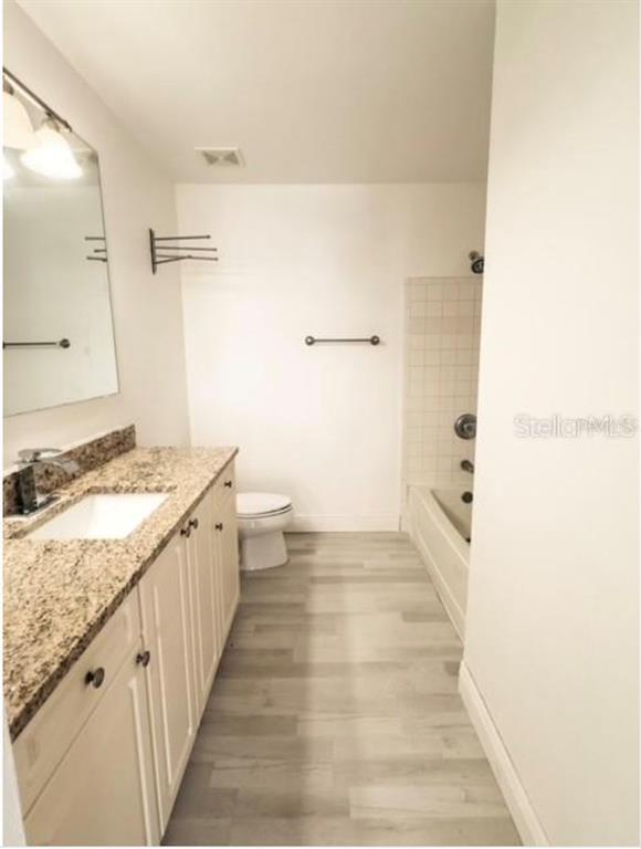 Foto del edificio - 1218 Bermuda Lakes Ln