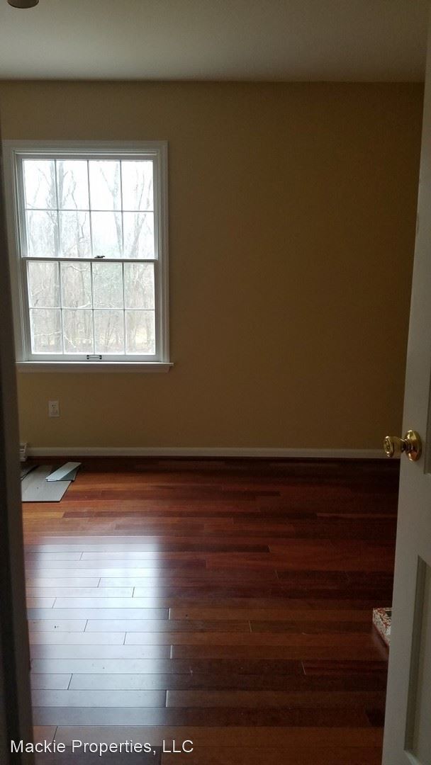 Foto del edificio - 4 br, 3.5 bath House - 2714 East Pine Lane