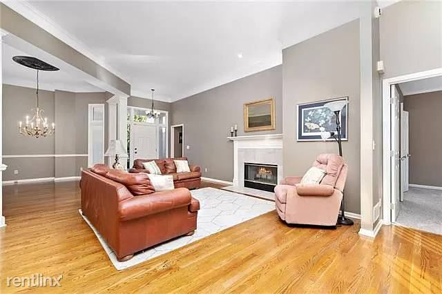 Foto del edificio - 4 br, 4 bath House - 4 Parker