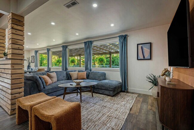 Foto del edificio - 10 Penny Ave