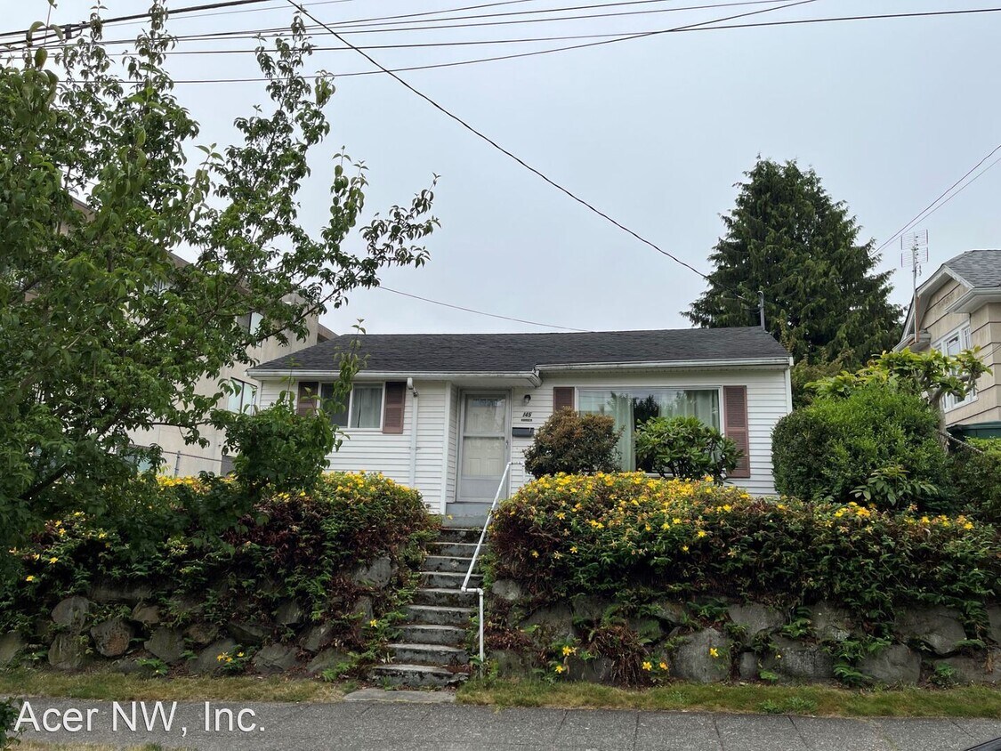 Primary Photo - 2 br, 1 bath House - 145 N 81st St
