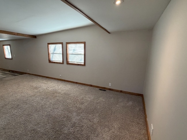 Building Photo - 4664 US-30