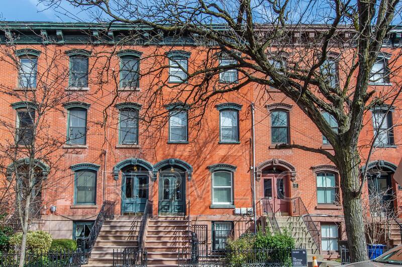 Photo - 146 Sussex St APT 1