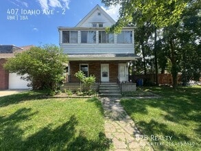 Building Photo - 407 Idaho Ave