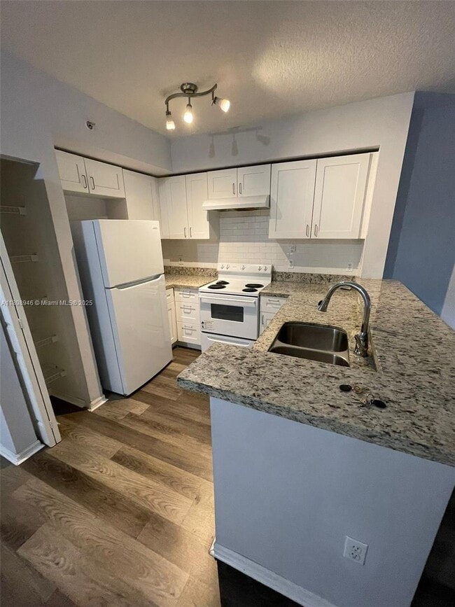 Foto del edificio - 11040 SW 196th St