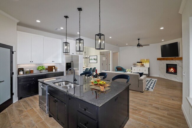 Foto del edificio - Lease with Purchase Option Program