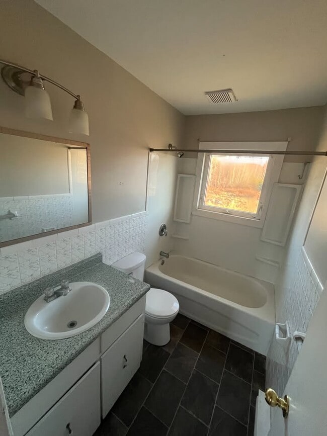 Photo du bâtiment - 3395 RTE 115