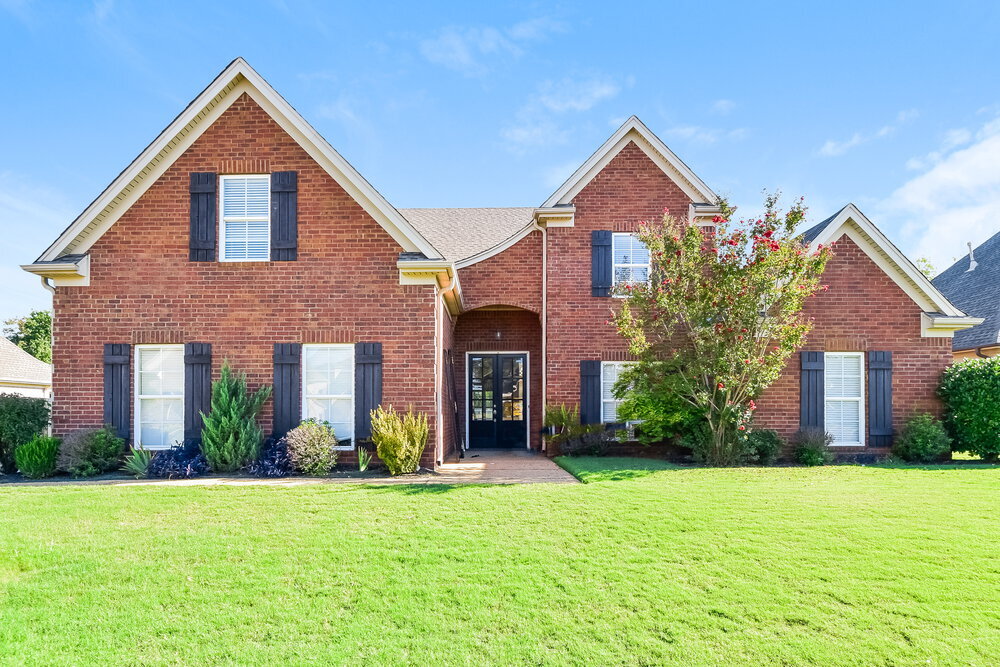 Foto principal - 2912 Poplar Woods Dr