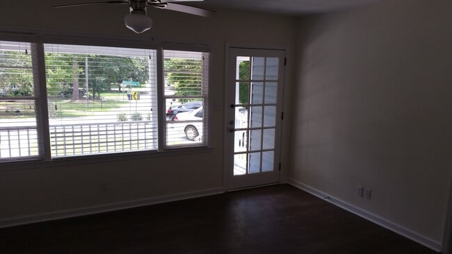 Building Photo - Beautiful and Updated Paired Home Minutes ...