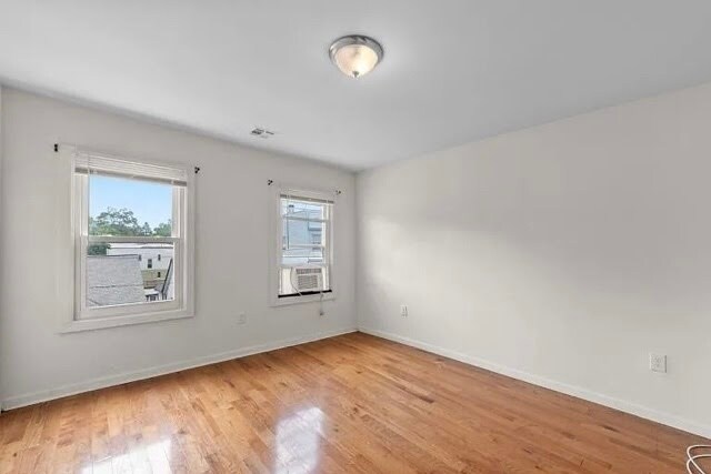 Building Photo - 44 Halstead St